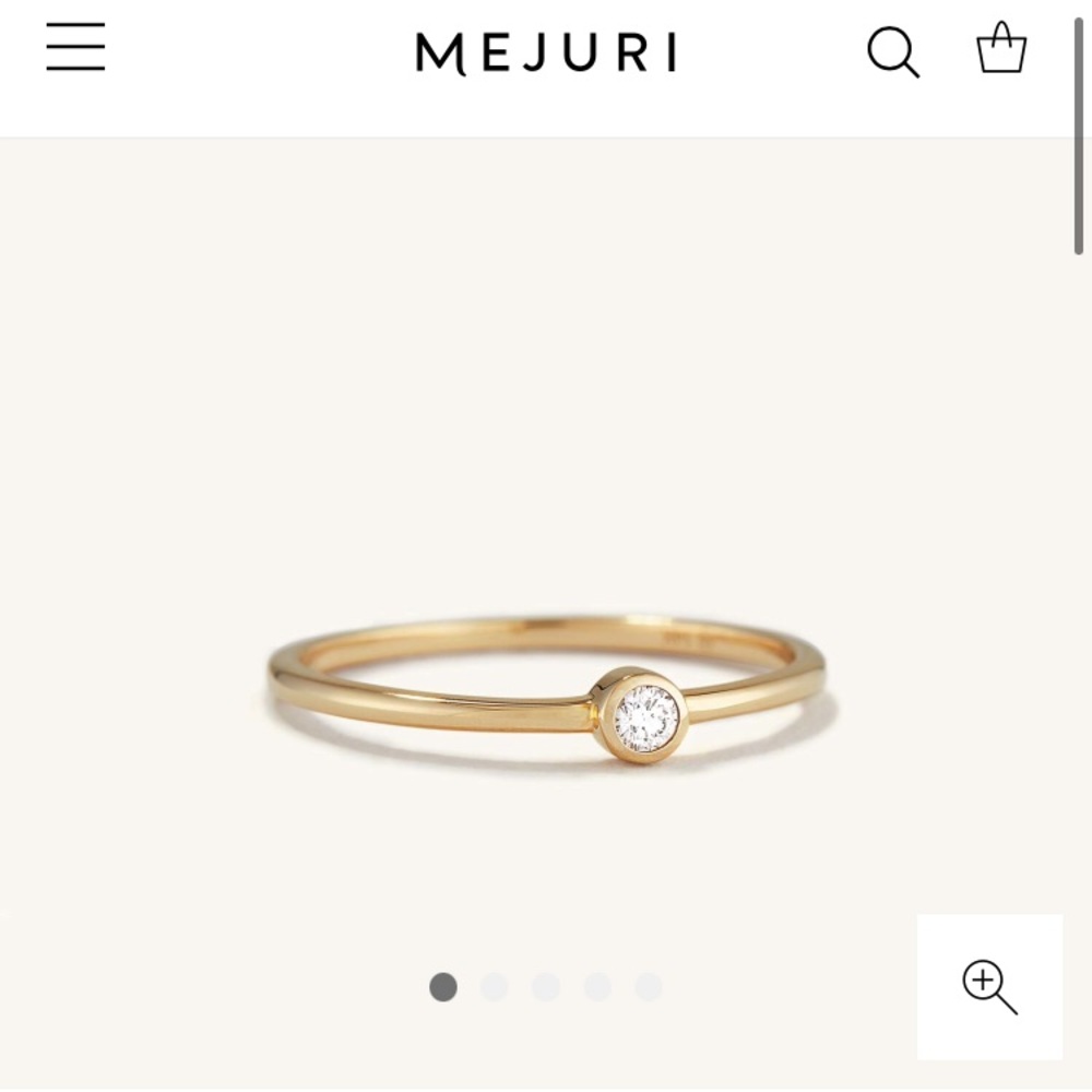 Mejuri Solo Diamond Ring